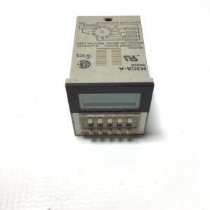 OMRON H3CA-A TIME DELAY RELAY 3 AMP 240V AC/DC (Lot of 2)