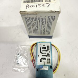 MAC 82A-0A-BAA Pneumatic 4-Way Directional Solenoid Valve Manifold/Base