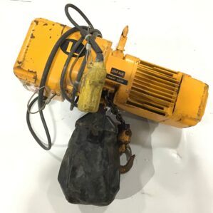 Harrington L4U136 2 Electric Chain Hoist 1/2 Ton 7Ft/Min 0.25kW