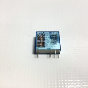 Finder 40.52S Miniature PCB/Plug-In Relay 8A (Lot of 9)