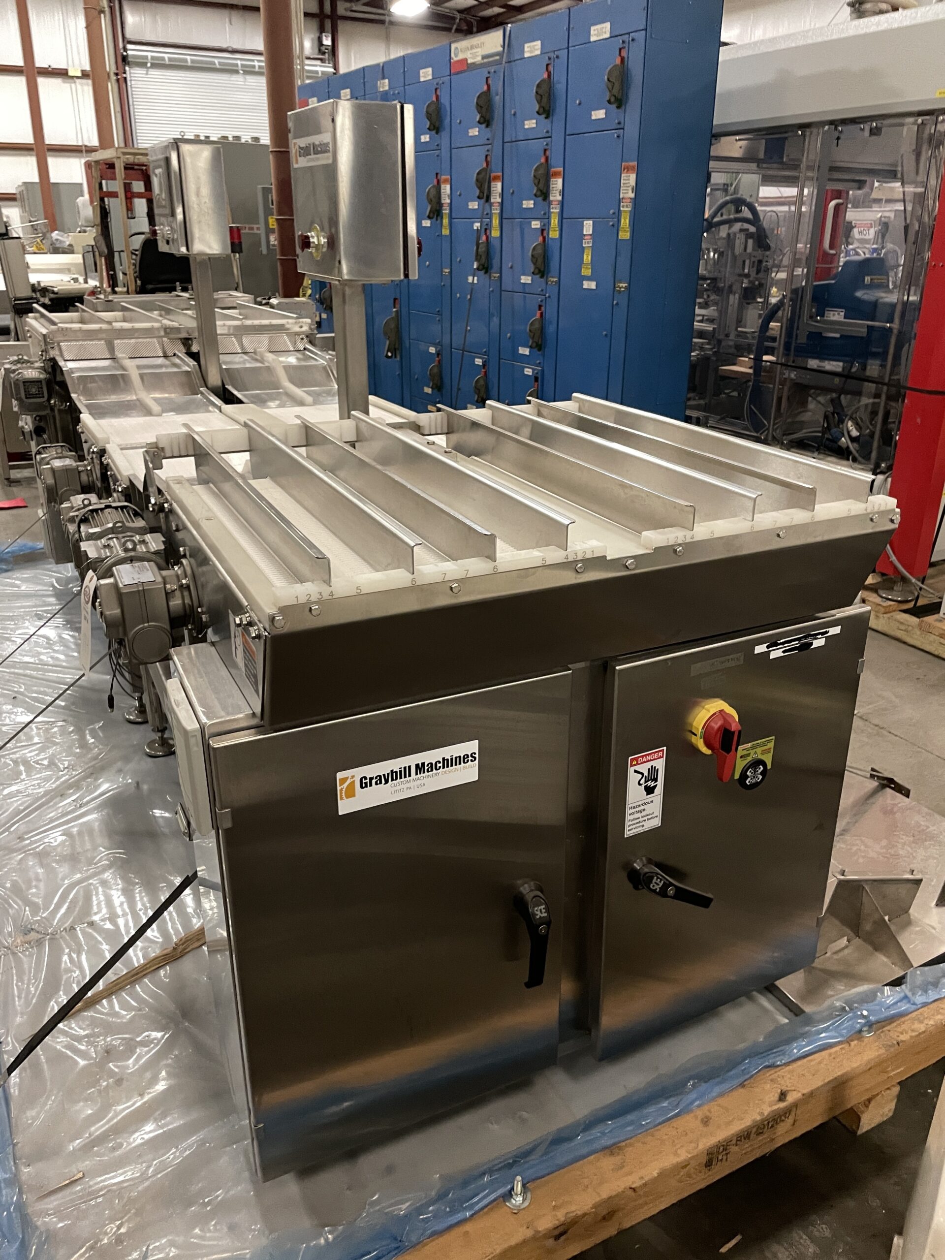 Graybill SS Vibratory Adjustable 6 Lane Merging Conveyor System 40"-34" H - Image 3