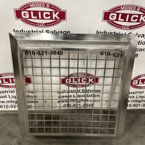 2" X 2" SS Square Grid Pattern Shaker Filter / Sieve / Grate 32" X 32" Frame