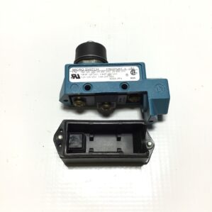 Honeywell BZE6-2RN Micro Limit Switch 15A 1/8HP