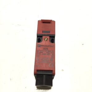 Telemecanique Sensors XCSPA593 Safety Interlock Switch 3A 6kV