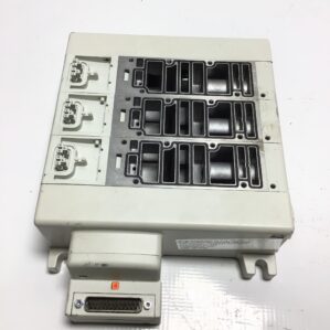 SMC VV5QC1-0304TFD2 Pneumatic Valve Manifold Assembly PLC Control Unit
