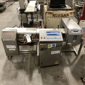 14"x4" Loma IQ Metal Detector w/ 6000 Series Scale on 10"x80"x28" Belt Conveyor