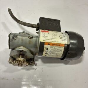 Dayton 1XFZ2 Right Angle Gearmotor 20:1 115V 86RPM 1/8HP 1PH