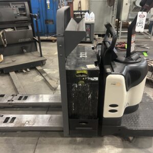 Crown PE4500-60 24V Electric Pallet Jack 46" Forks Powered Walkie Pallet Truck
