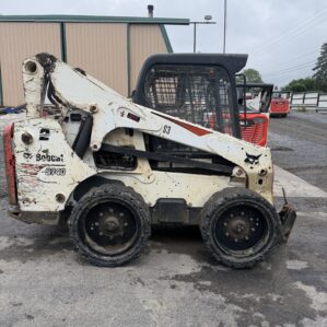 2017 Bobcat S740  Skid Steer Loader Two Speed