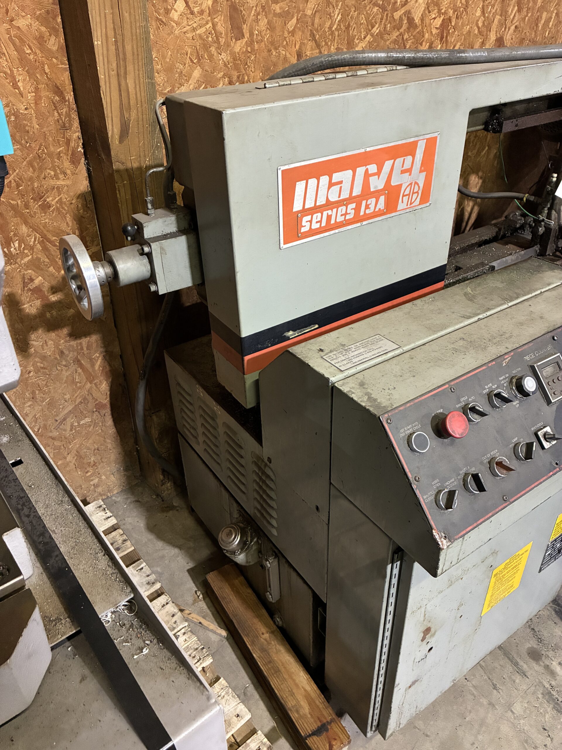 Marvel Series 13A 13"x14" Hydraulic Automatic Horizontal Band Saw - Image 2