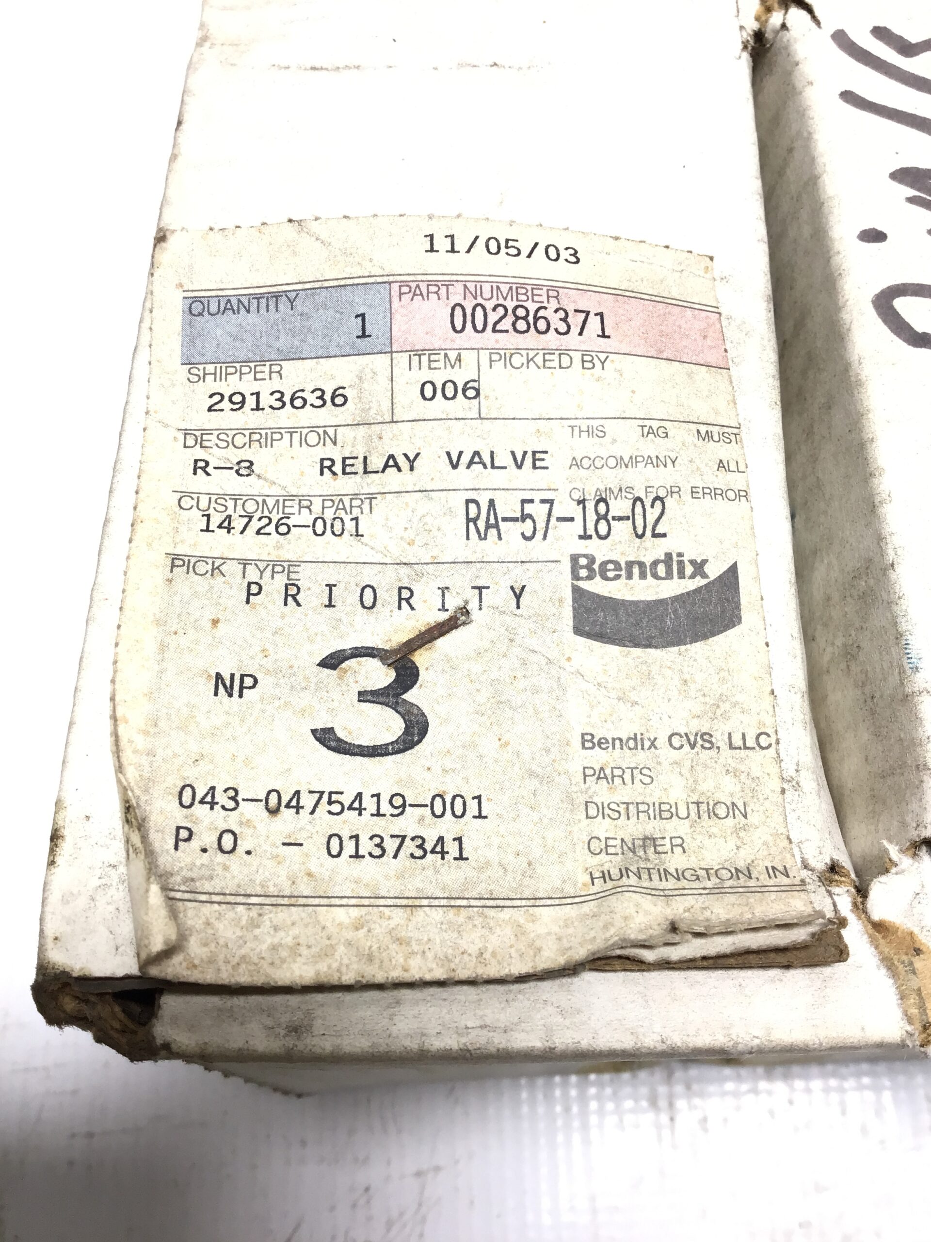 Bendix R-8 Relay Valve 286371 00286371 14726-001 RA-57-18-02 Air Brake - Image 9