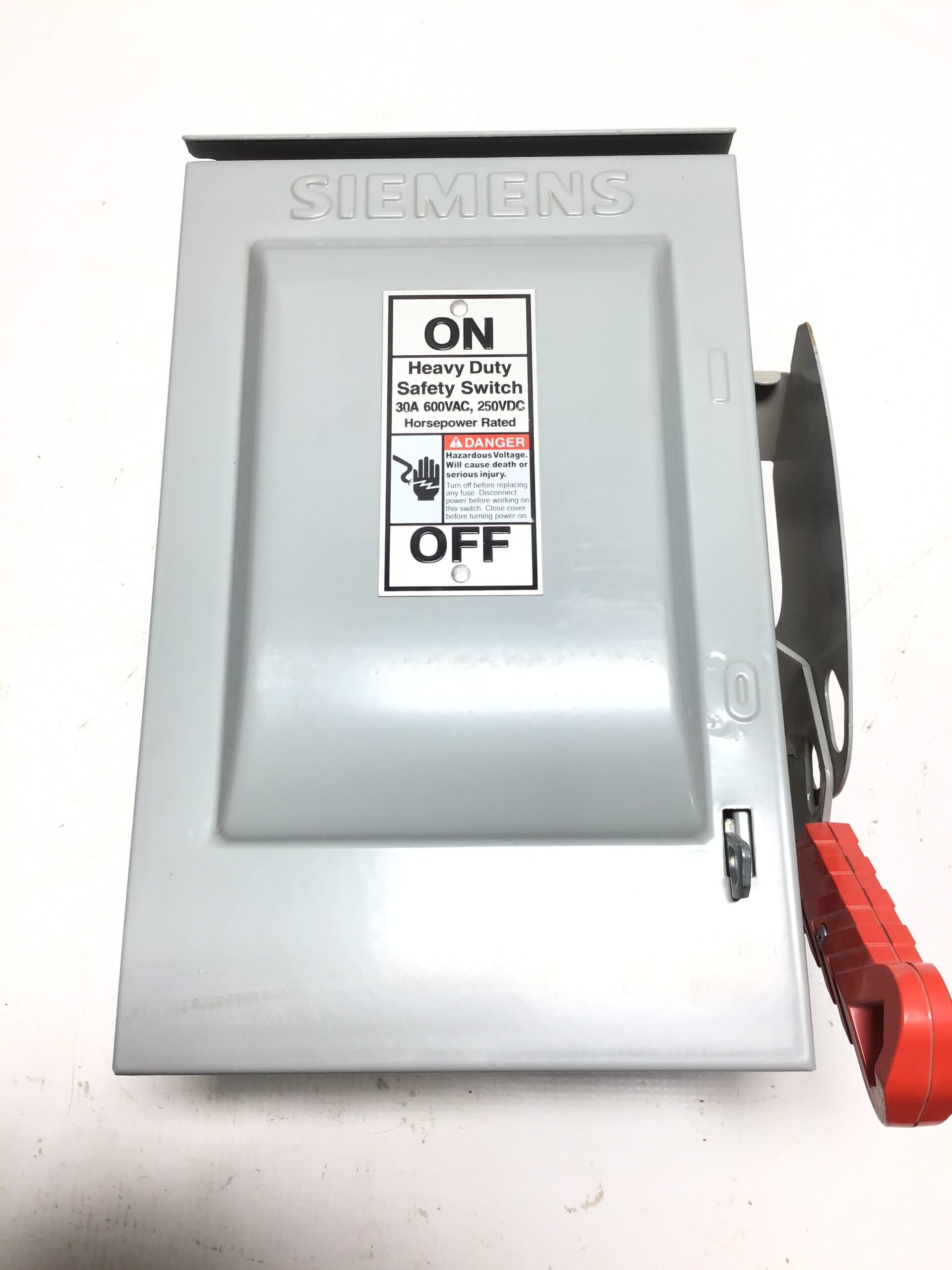 Siemens HNF361R Non-Fusible Heavy Duty Disconnect Safety Switch 3P 30A 600V