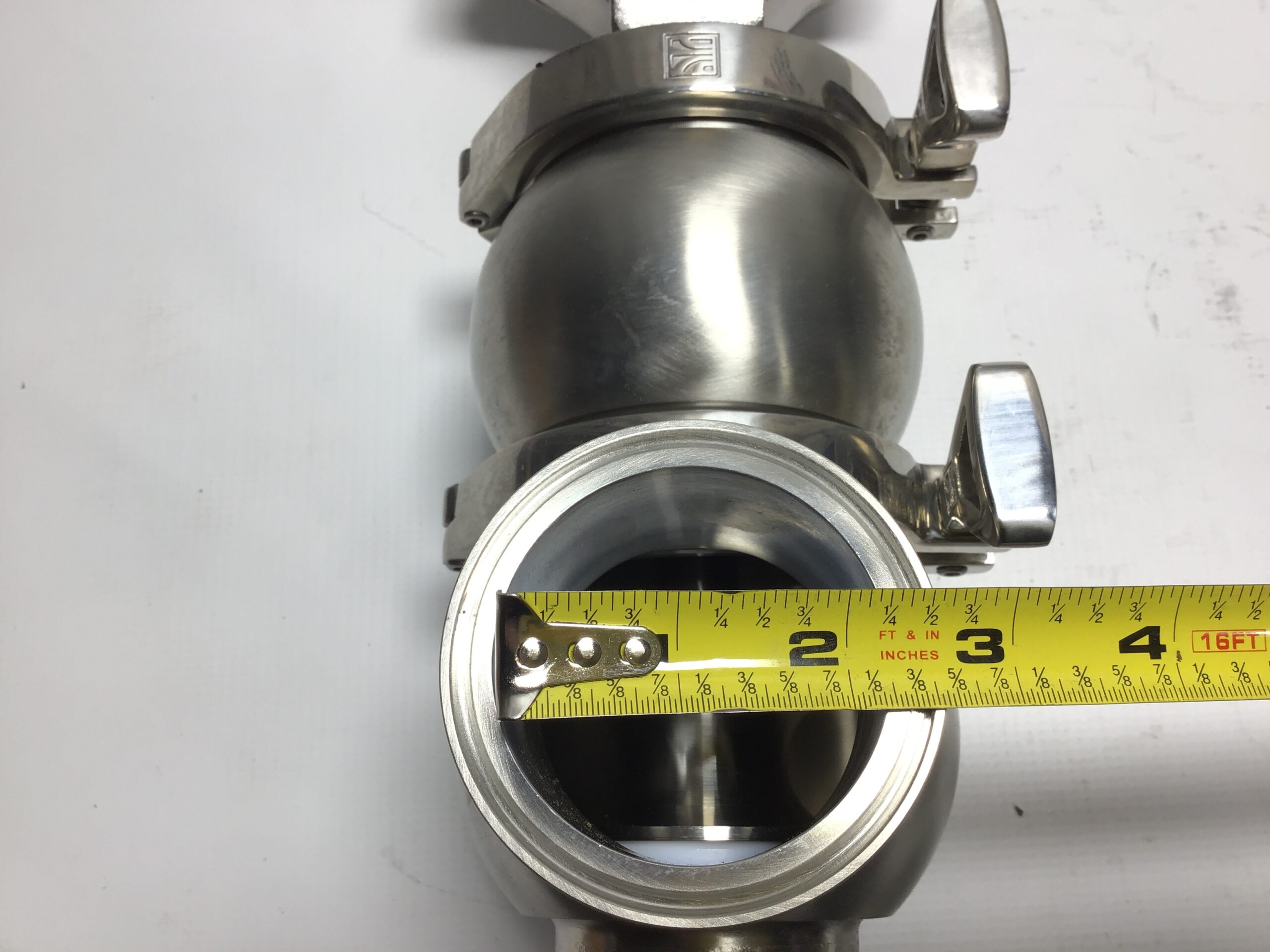 Waukesha Cherry-Burrell W6203021 W62 TT 2.5" Buttweld x S-Line 5" Sanitary Air-Actuated Diverter Valve - Image 5