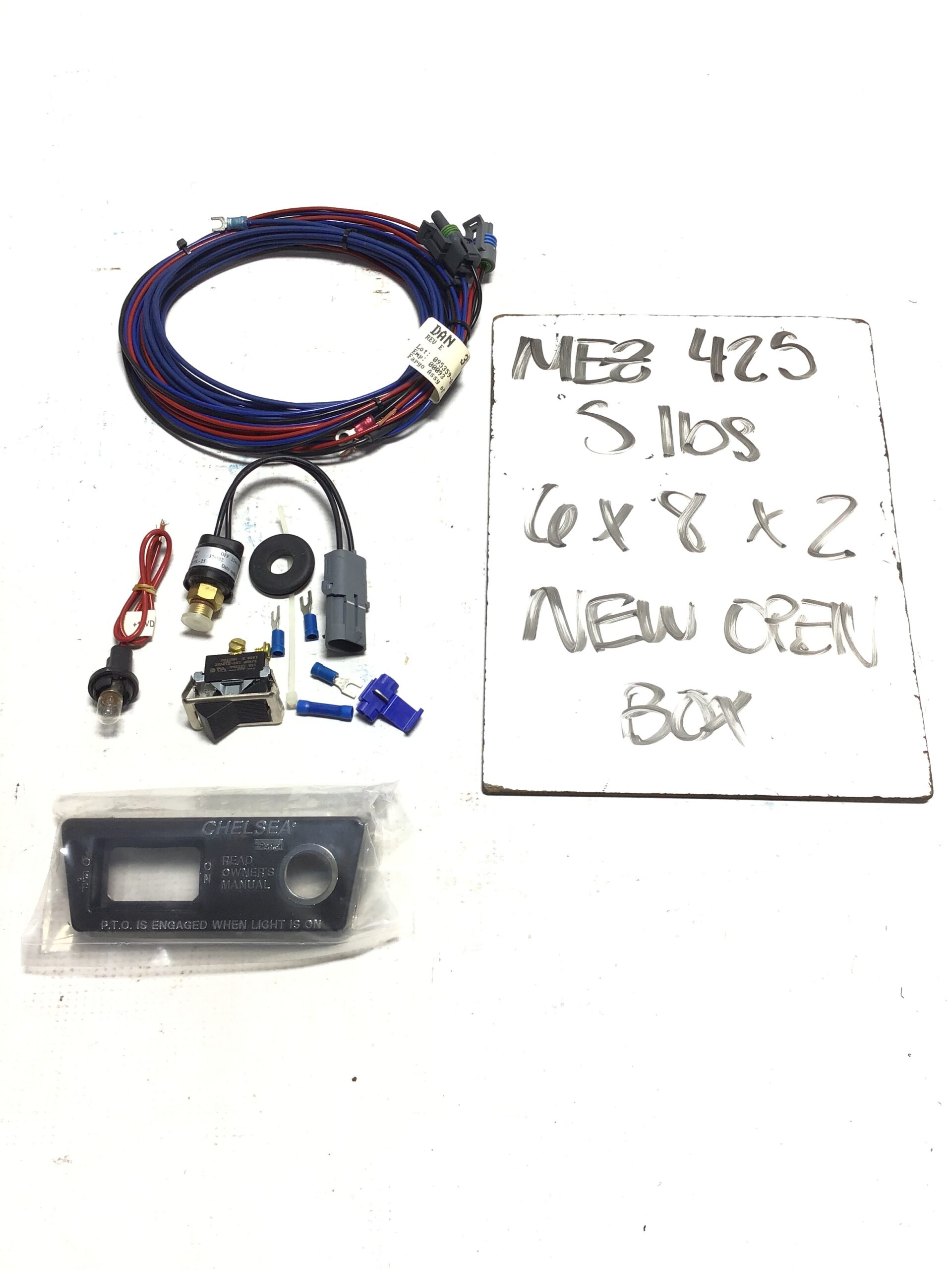 Chelsea 329024-12X PTO Engage OEM NOS Indicator Display Kit - Image 7