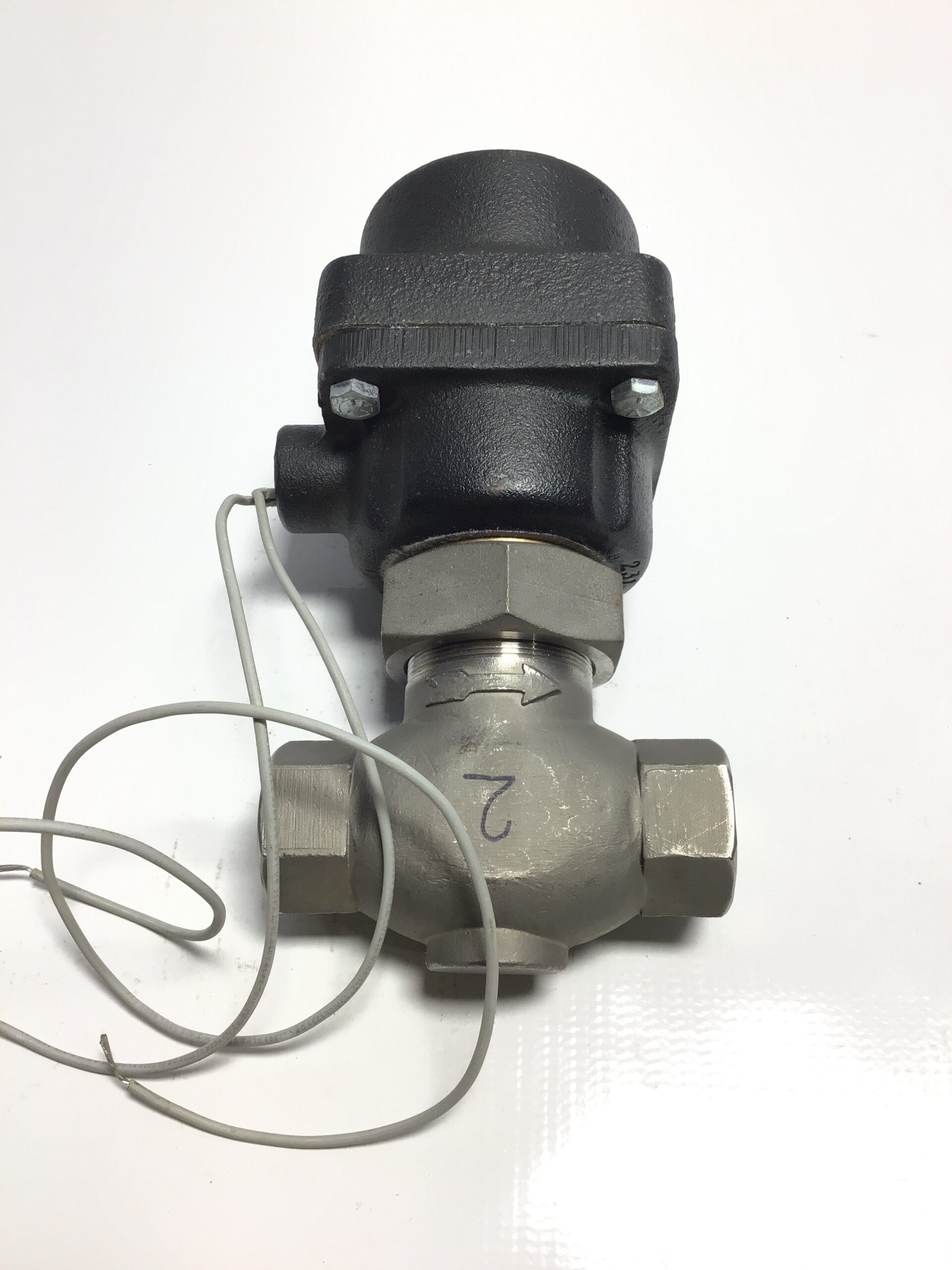 CircleSeal Controls 16300-300P4CC1E NEMA Explosion-Proof 2-Way Solenoid Gas Valve 3/4" - Image 3