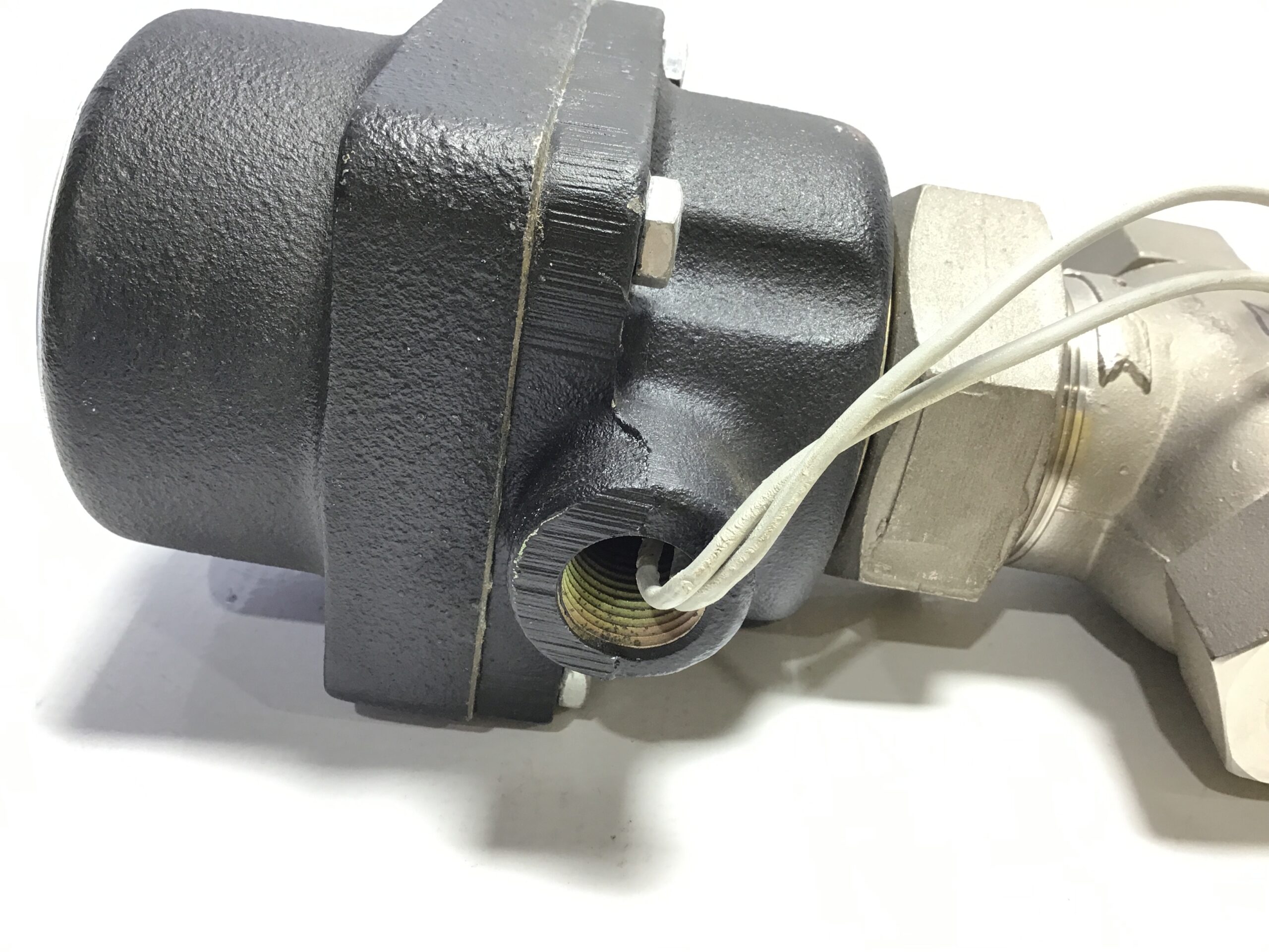 CircleSeal Controls 16300-300P4CC1E NEMA Explosion-Proof 2-Way Solenoid Gas Valve 3/4" - Image 5