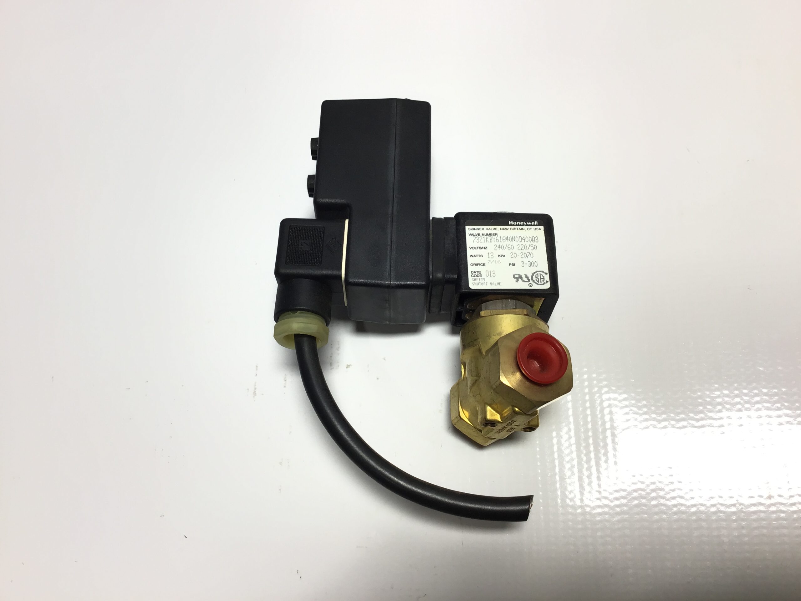 Honeywell Skinner 7321KBY6164N0D140003 Solenoid Valve 240V 13W Deltech Timer - Image 6
