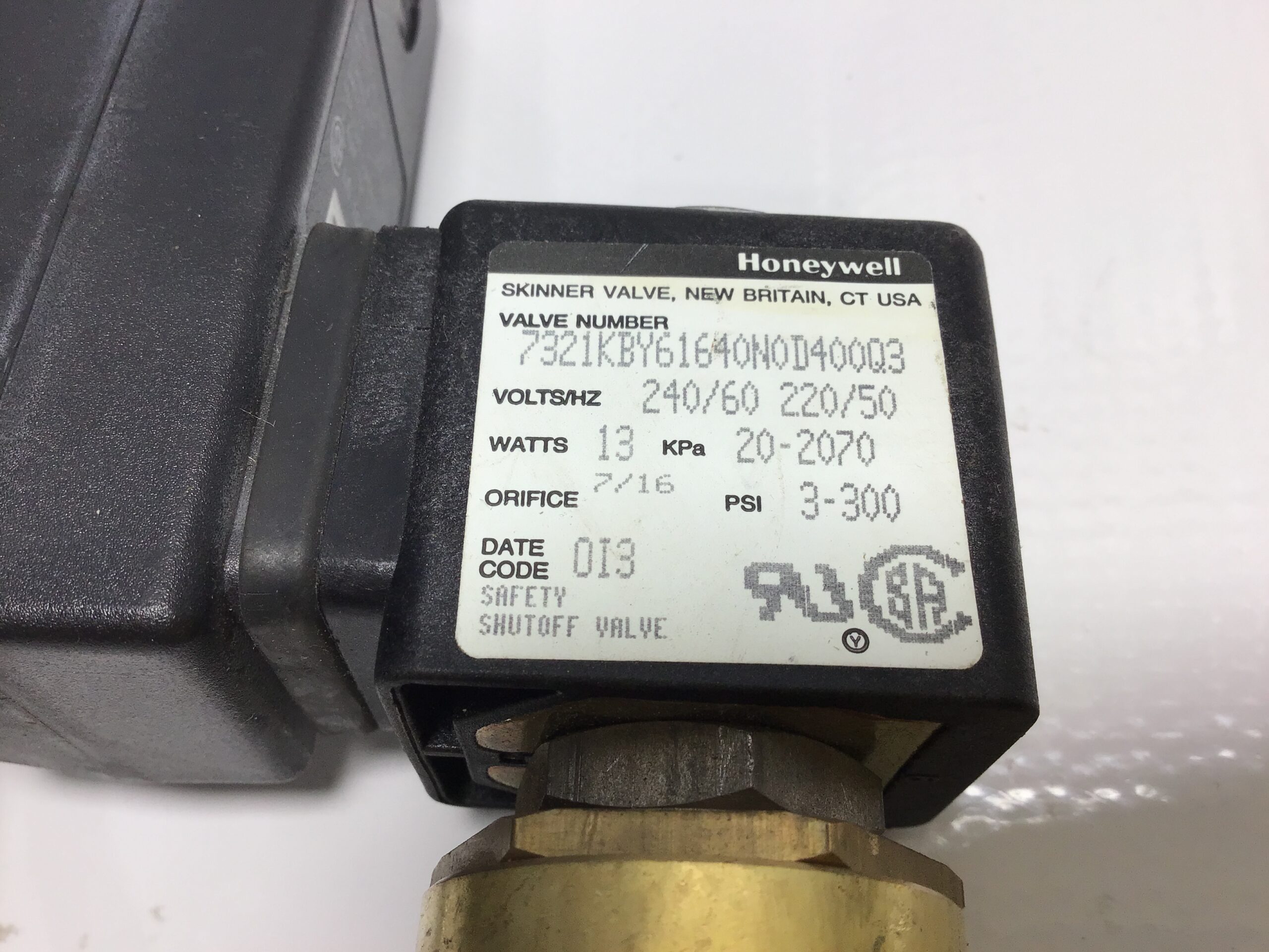 Honeywell Skinner 7321KBY6164N0D140003 Solenoid Valve 240V 13W Deltech Timer - Image 2