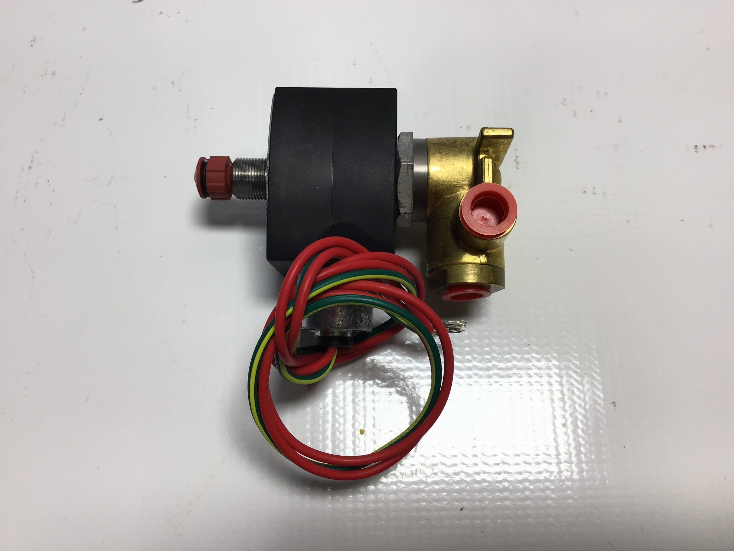 ASCO EF8317G307 21074 24VDC 1/4" 3-Way Solenoid Valve Red-Hat II - Image 3