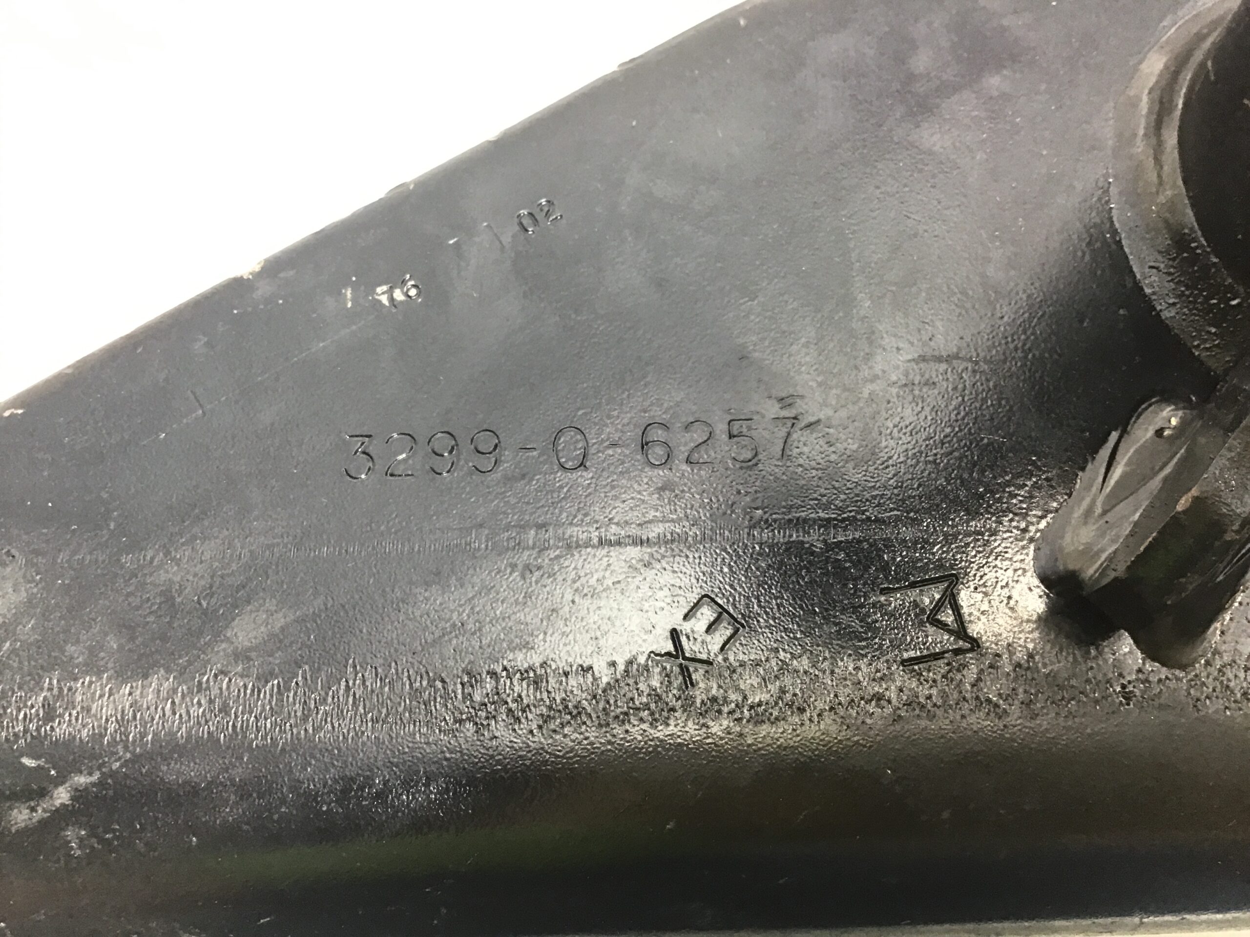 Meritor C35 3299Q6257 Air Brake Chamber Bracket AY-BKT-CHMBR 92° OEM - Image 8