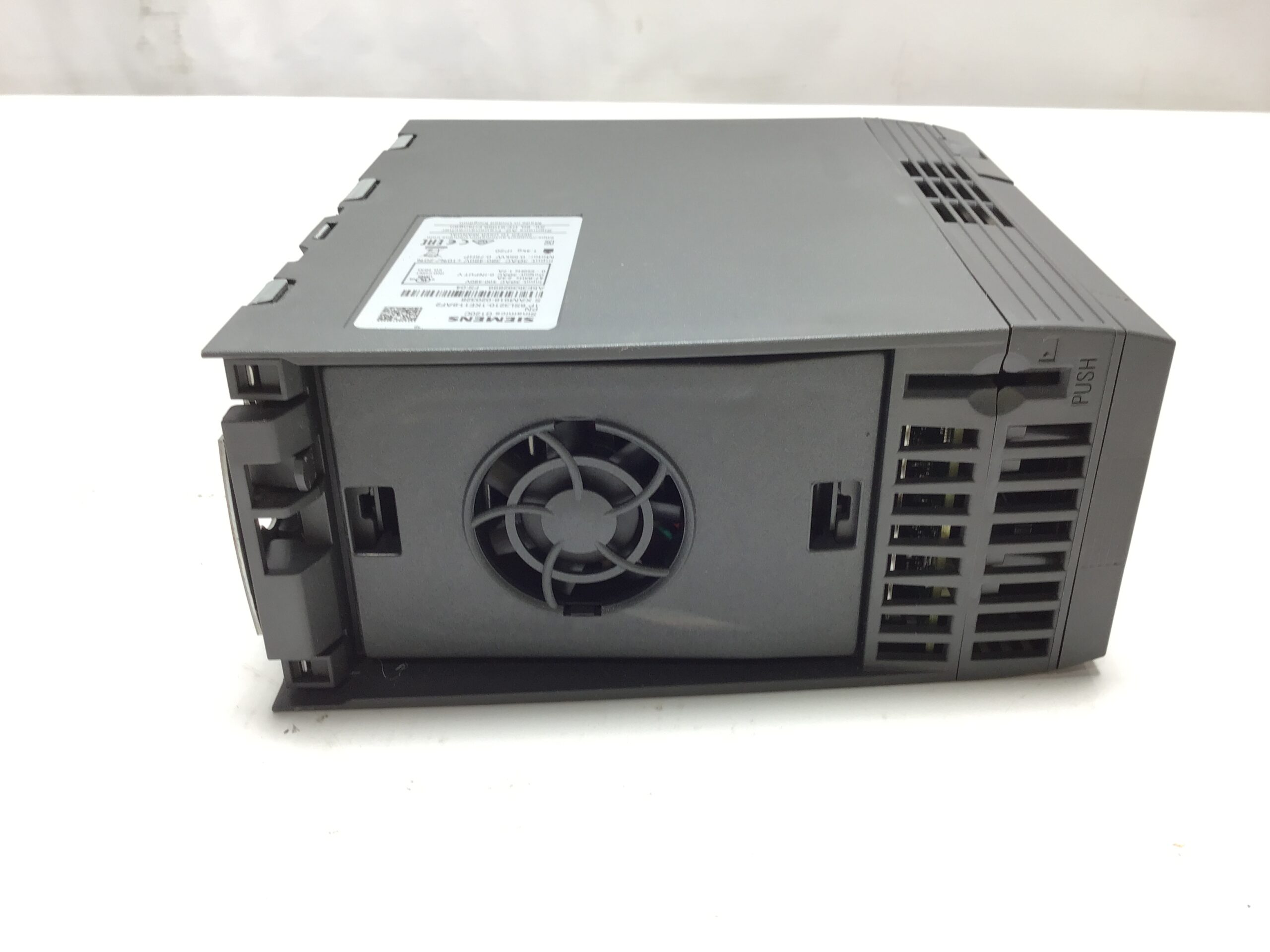 Siemens SINAMICS G120C 1P 6SL3210-1KE11-8AF2 Frequency Converter Drive 0.55 kW 0.75 HP - Image 9