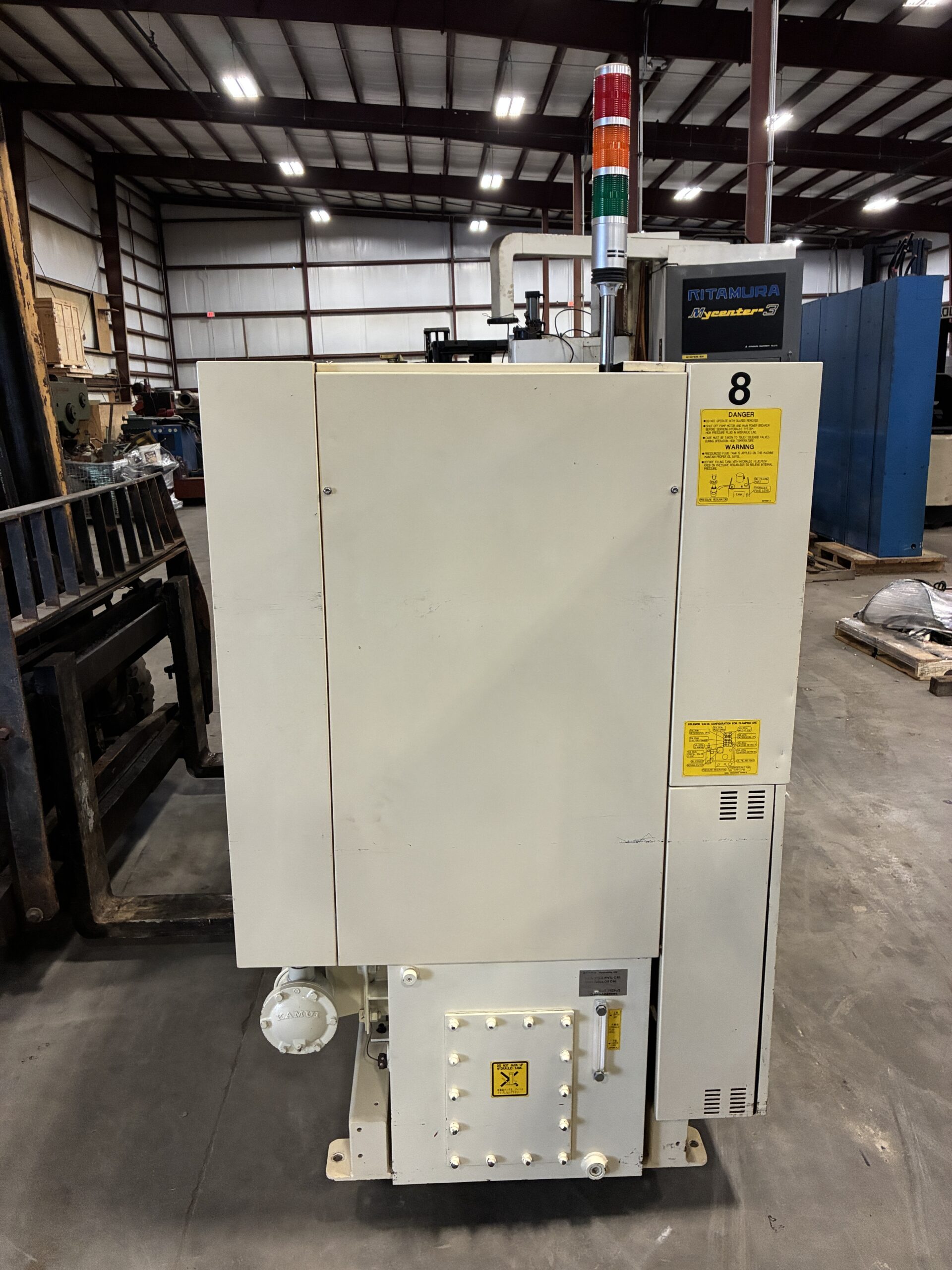 Sodick TR50S2 50 Ton Horizontal Plastic Injection Molding Machine w/ Picker - Image 4