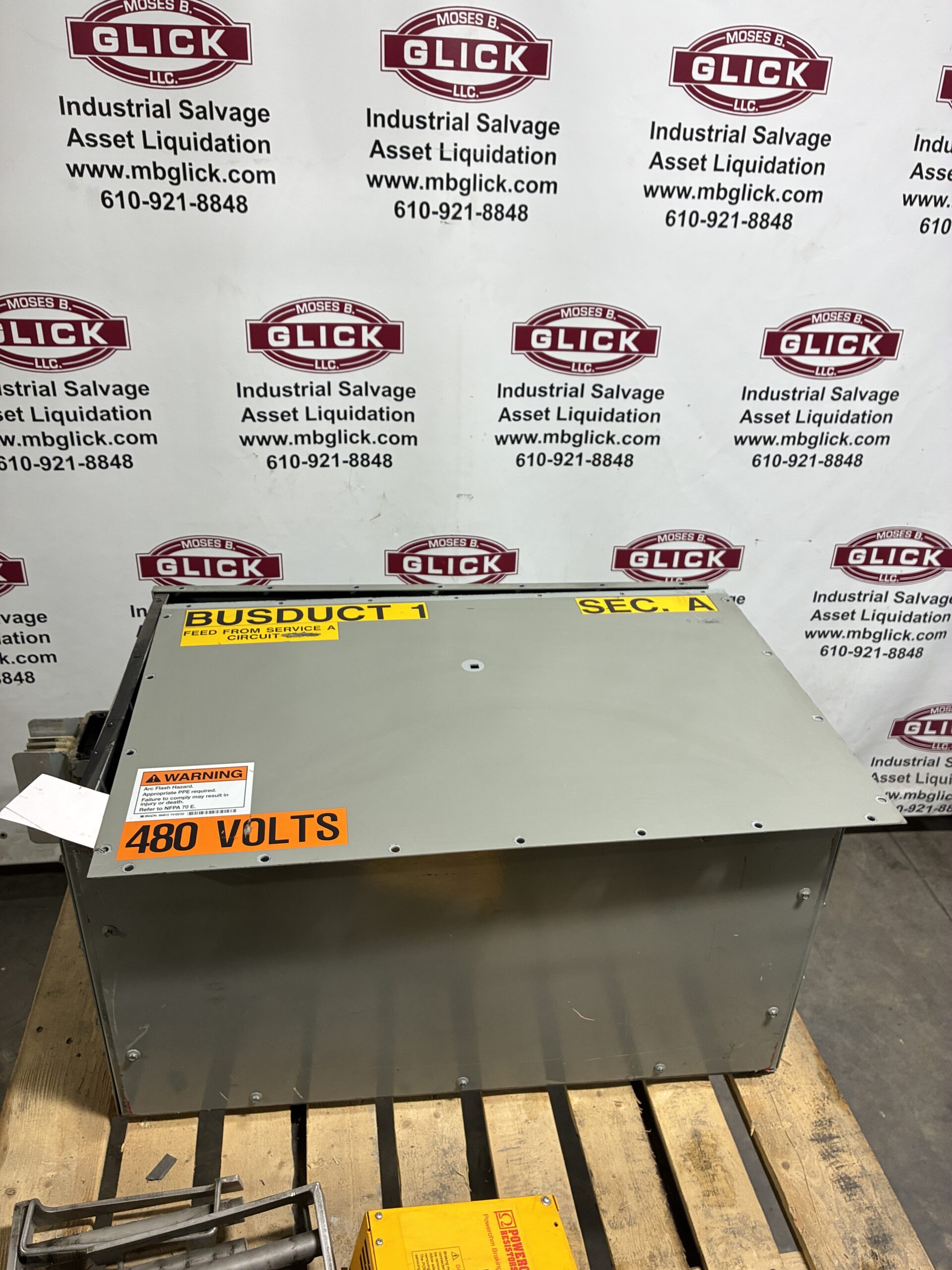 Siemens Sentron SX412A25V3U0 1200A Busway / Bus Duct / Tap Box 600V 3PH