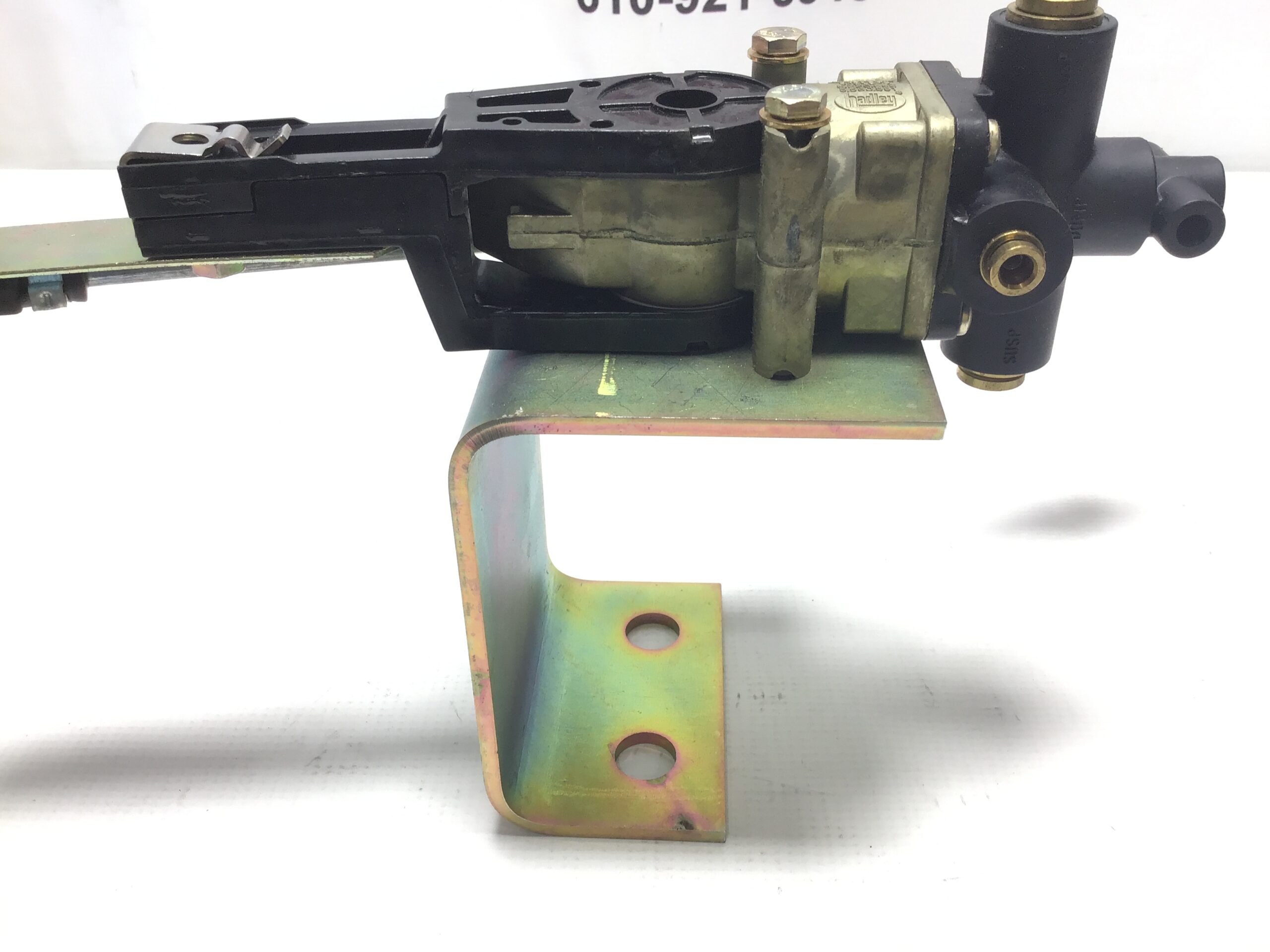 Hadley Style Height Control Valve 3816749C91 Air Suspension Leveling Valve - Image 3