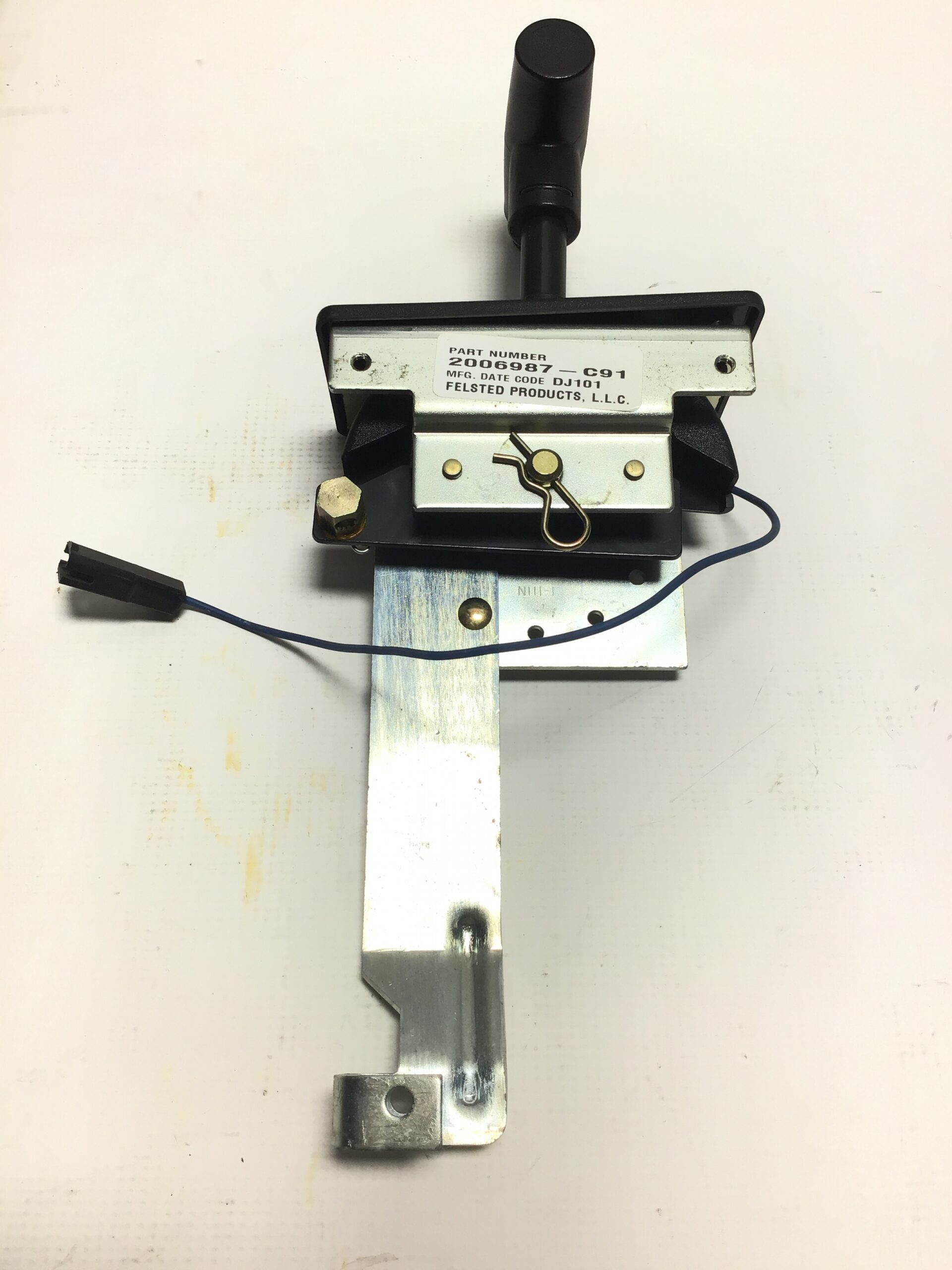 International Navistar 2006987C91 Transmission Shift Control Assembly - Image 3