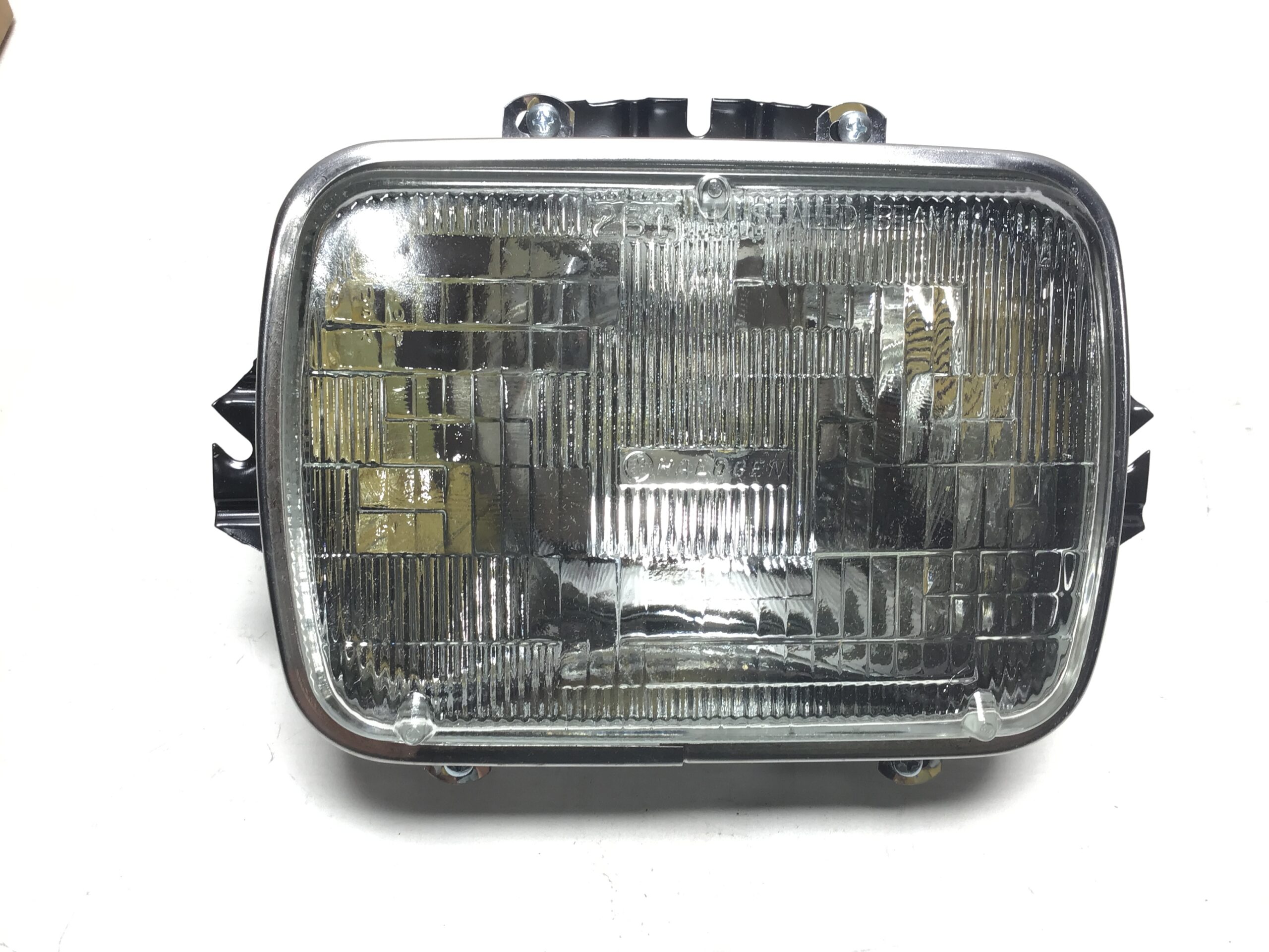 International 2006091C91 Sealed Beam Halogen Headlight