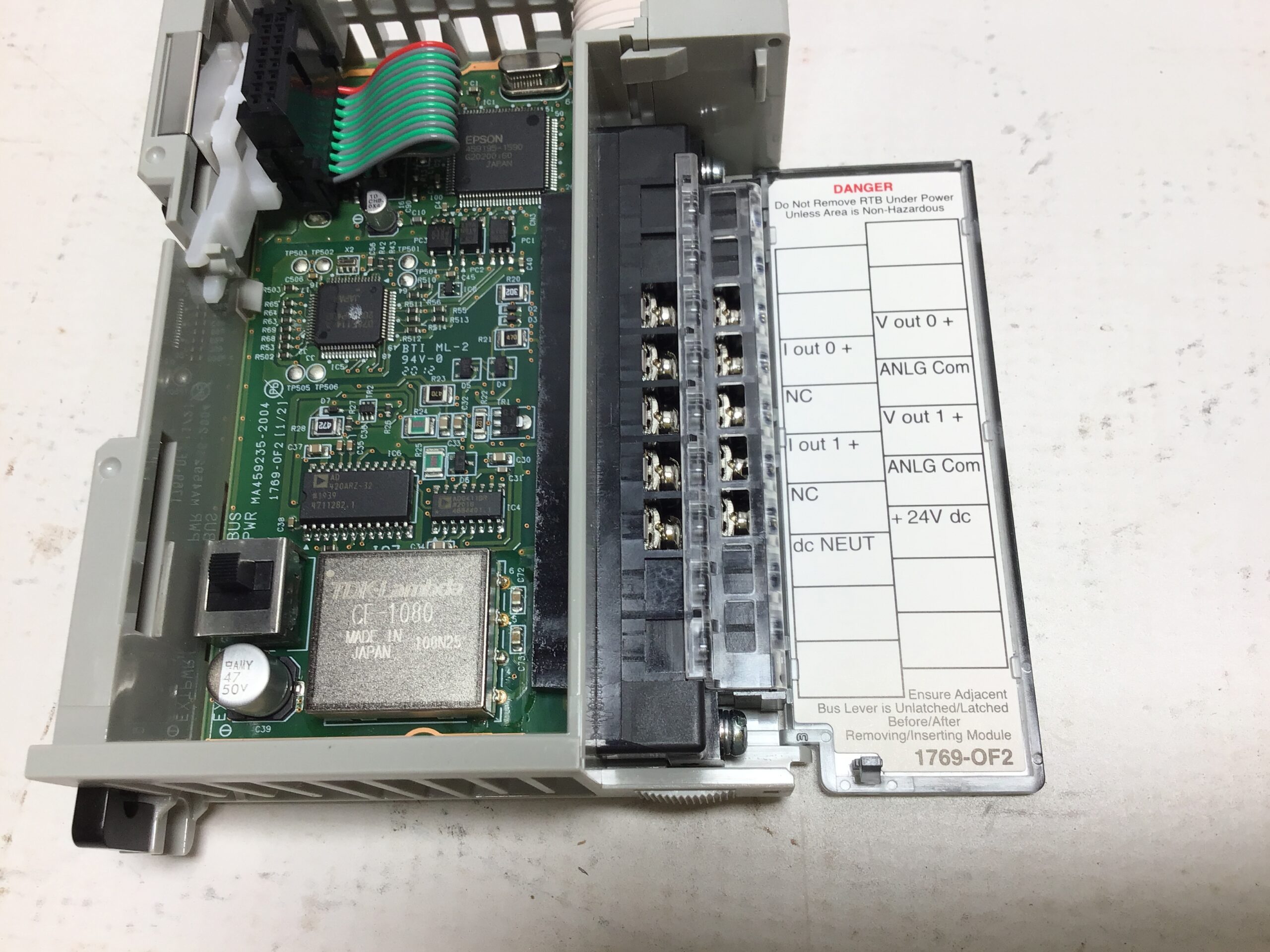 Allen-Bradley 1769-OF2 CompactLogix 2-Channel Analog Output Module 0-10V 4-20mA - Image 3