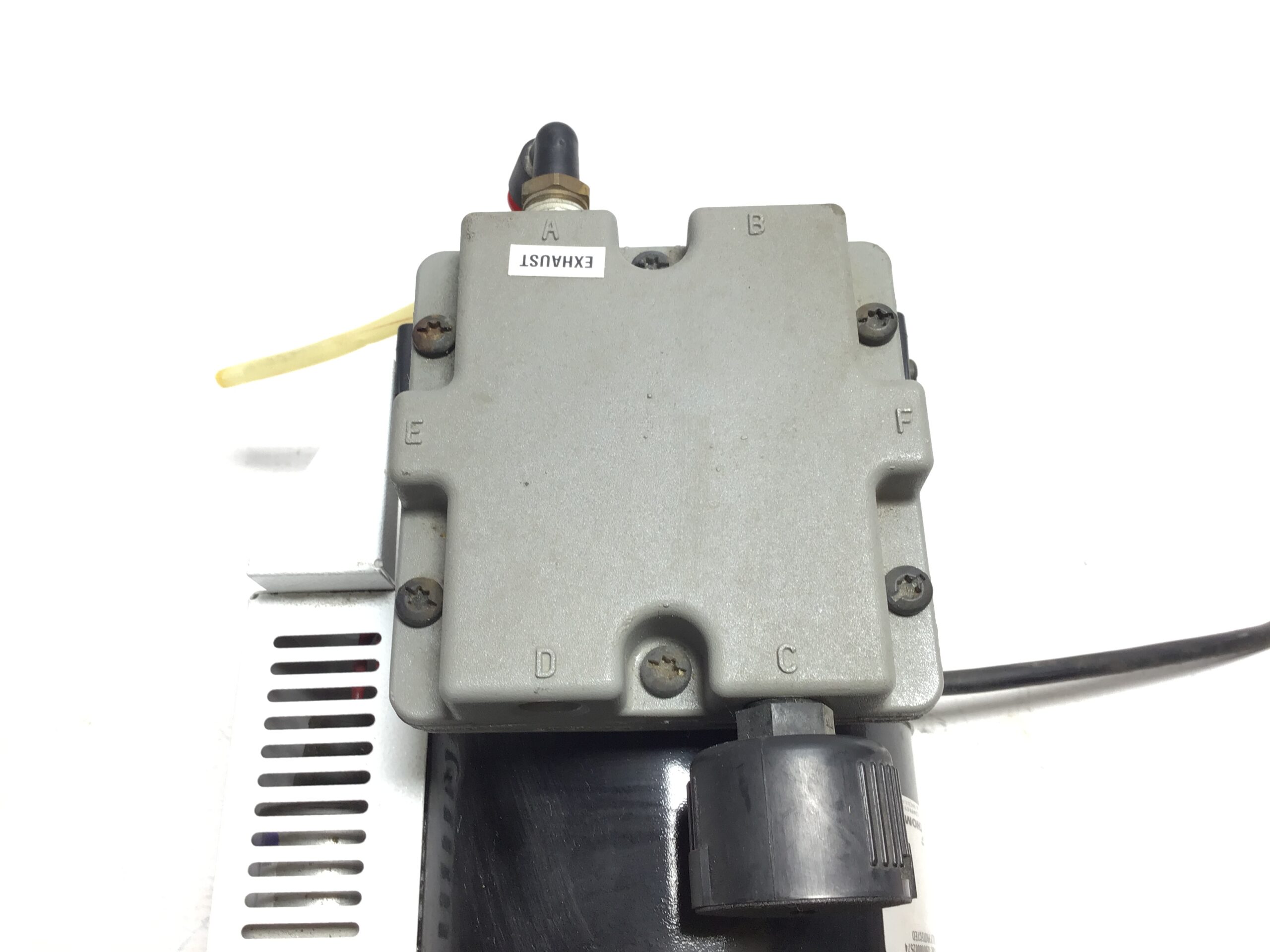 Thomas K48ZZEHM3418 Electric Motor Thermally Protected 1 Phase Industrial Vacuum Pump - Image 5