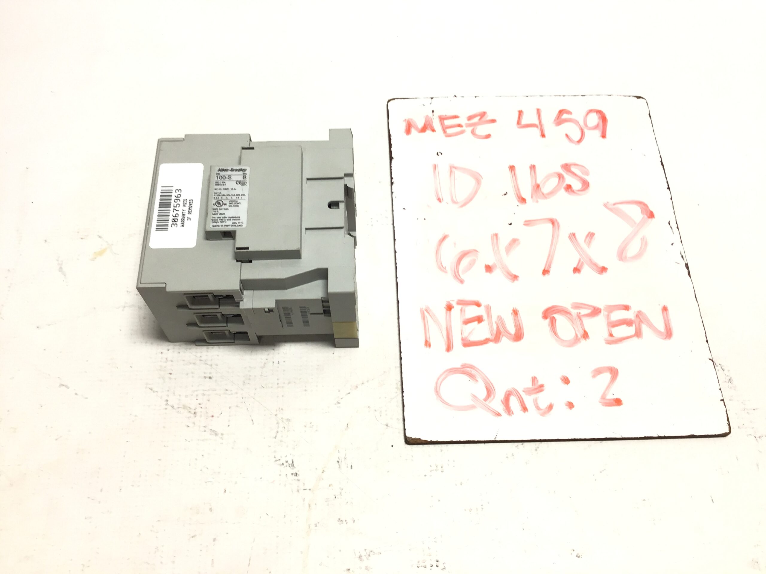 Allen-Bradley 100-S/100-C60D*00 Contactor Ser B