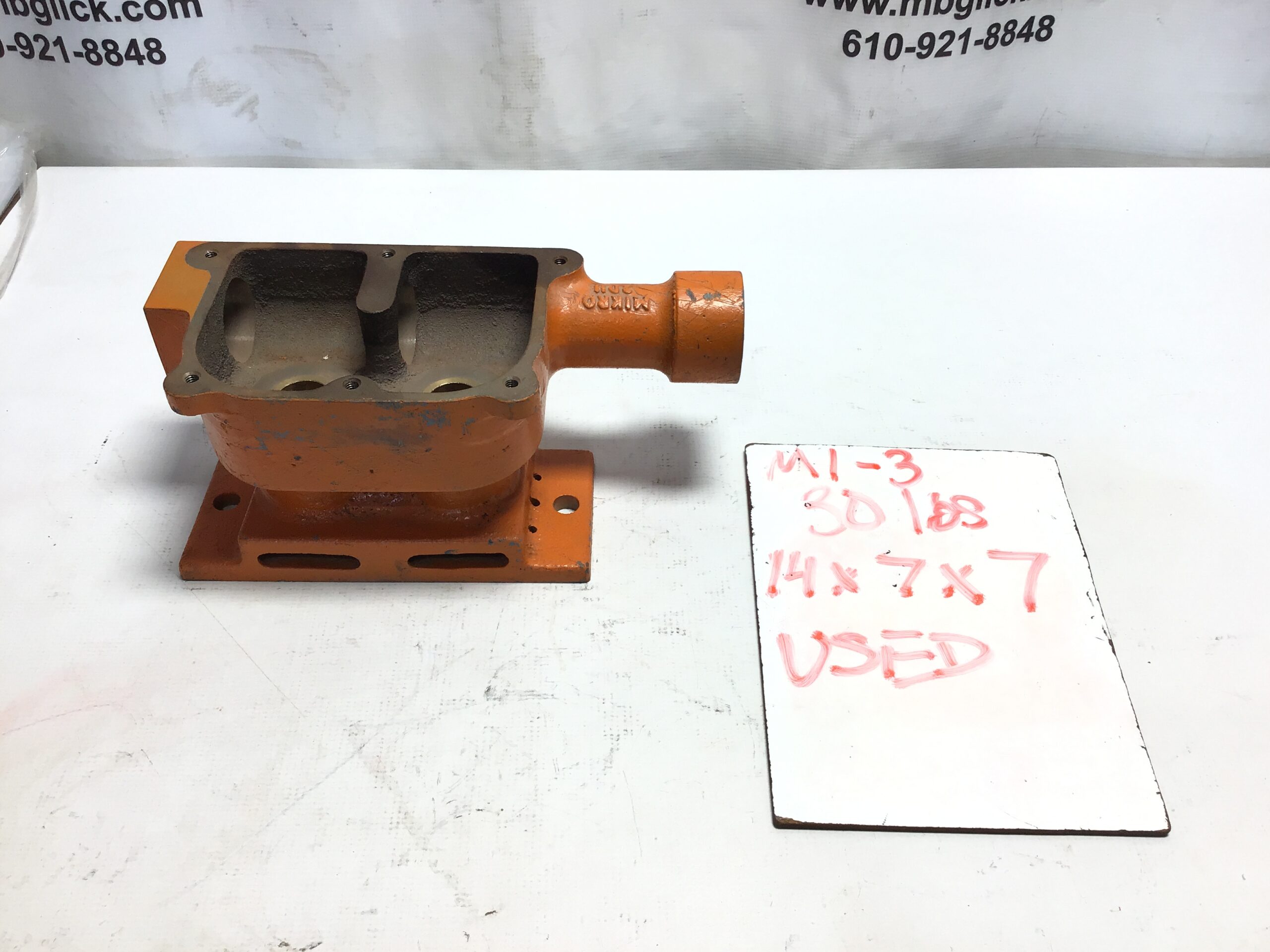 Mikro 2DH Cast Iron Feeder Housing