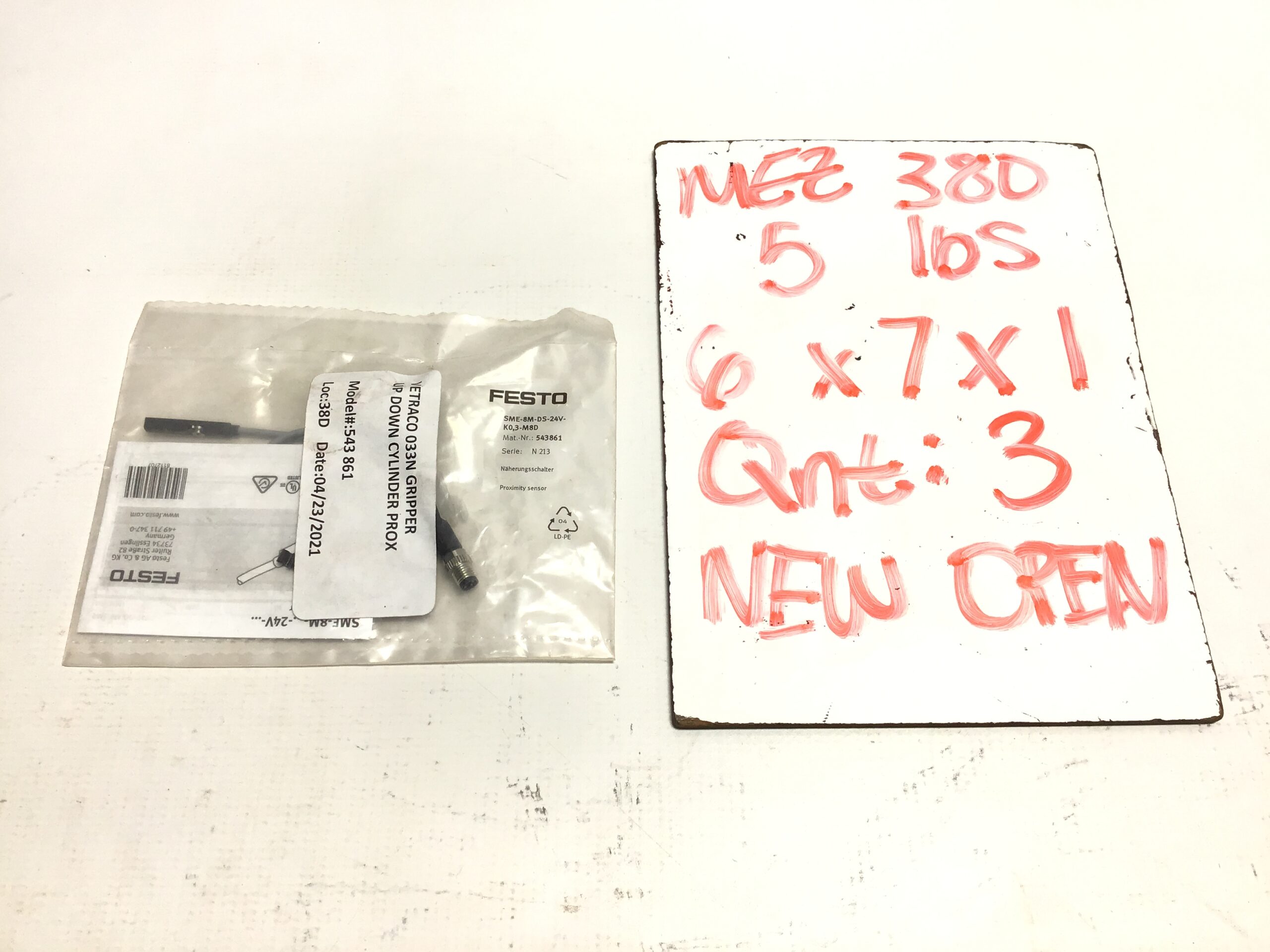 Festo SME-8M-DS-24V-K0,3-M8D Proximity Sensor