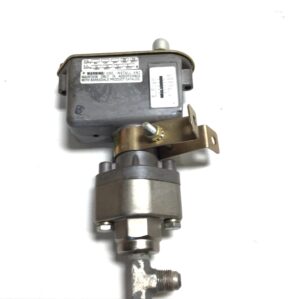 Barksdale Industrial C9612-3 Pressure Switch Control Assembly PSI BAR Pressure Controller