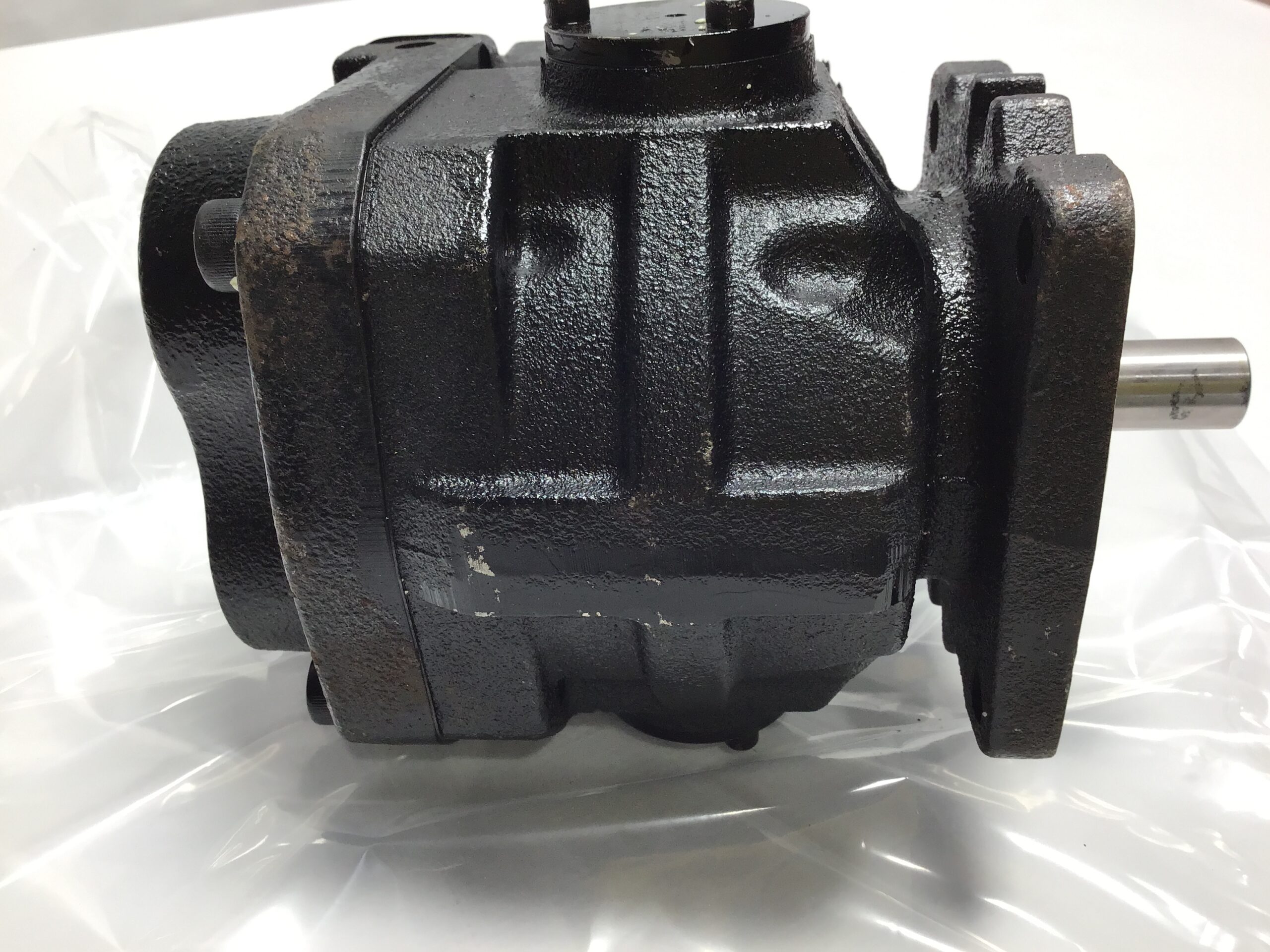 Hansa-TMP V15HLC4RB40X Variable Displacement Piston Pump - Image 10