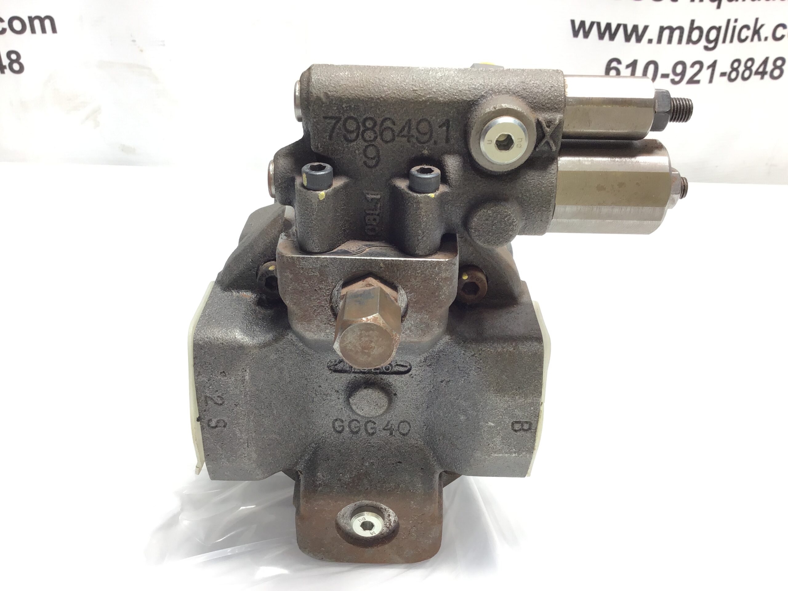 Rexroth A10VSO 18 DFR1/31R-PPA12N00 Axial Piston Hydraulic Pump 1500 min-1 - Image 4