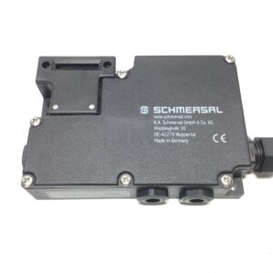 Schmersal EX-AZM 161SK-12/12RKA-024-3D Safety Interlock Switch With Key