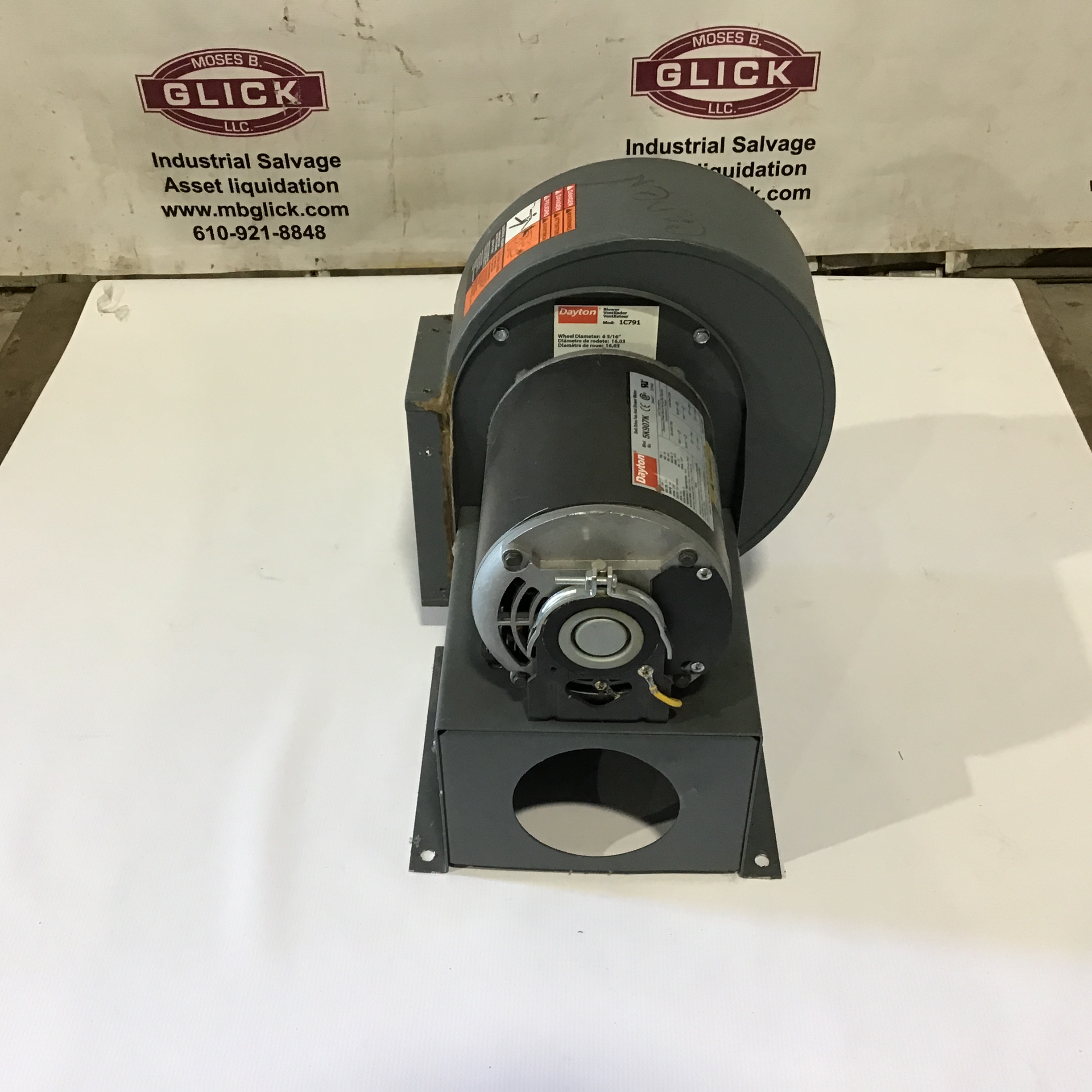 Dayton 5K907K Belt Drive Fan And Blower Motor 1/4HP 4.8A - Image 2