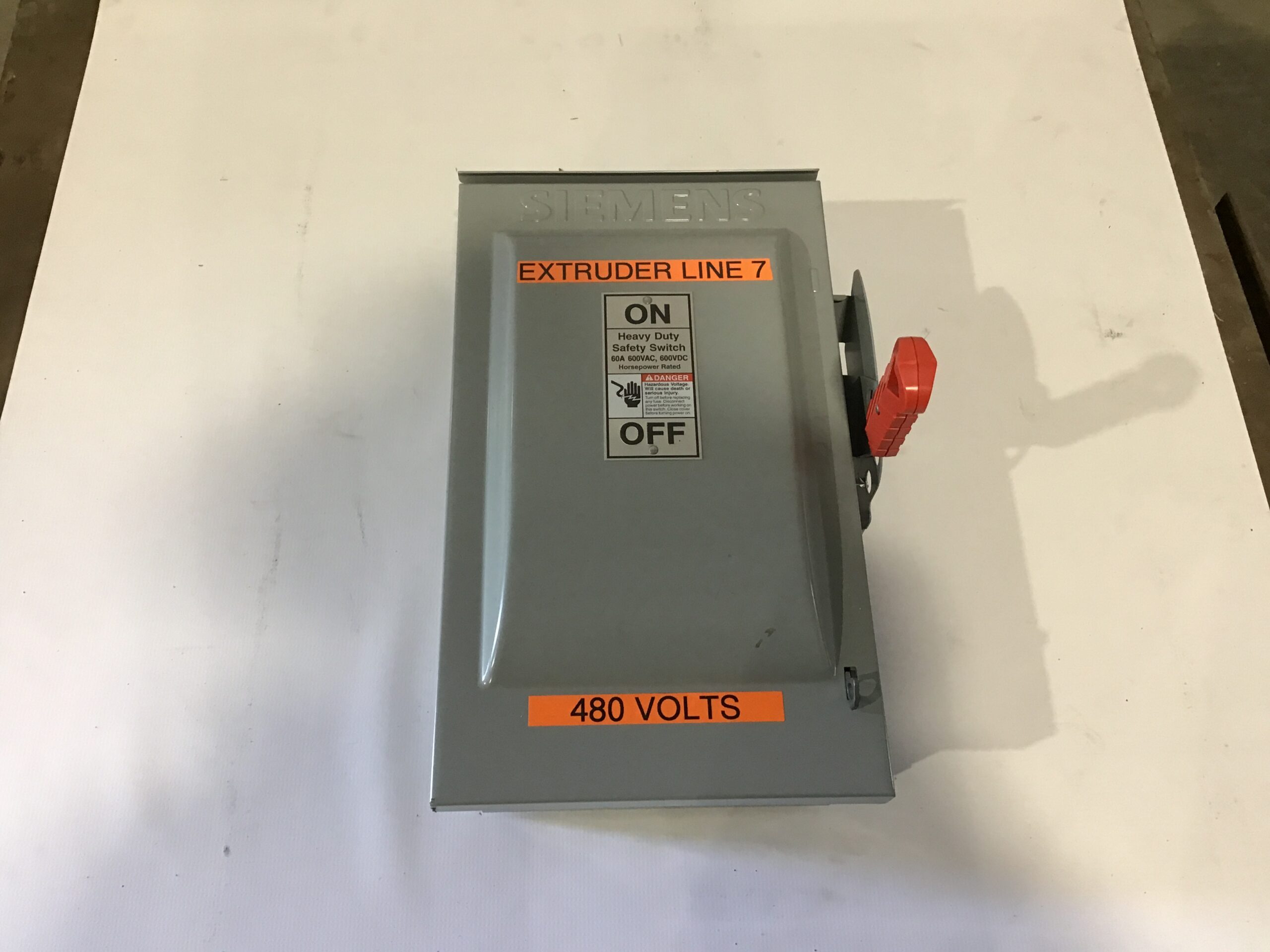 Siemens HF362NR Fusible Heavy Duty Safety Switch Type VB II 60A