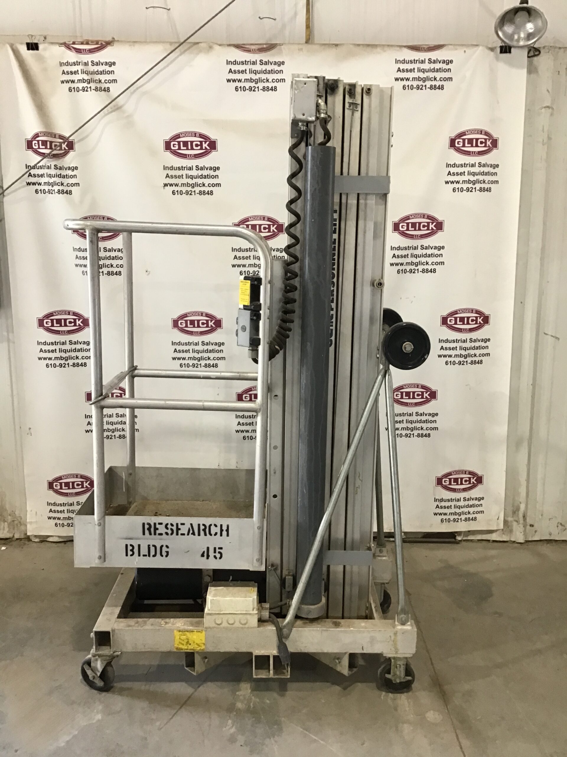 Genie Industries PLC-24 Superlift Material Lift 300 lbs 115V 60Hz - Image 3