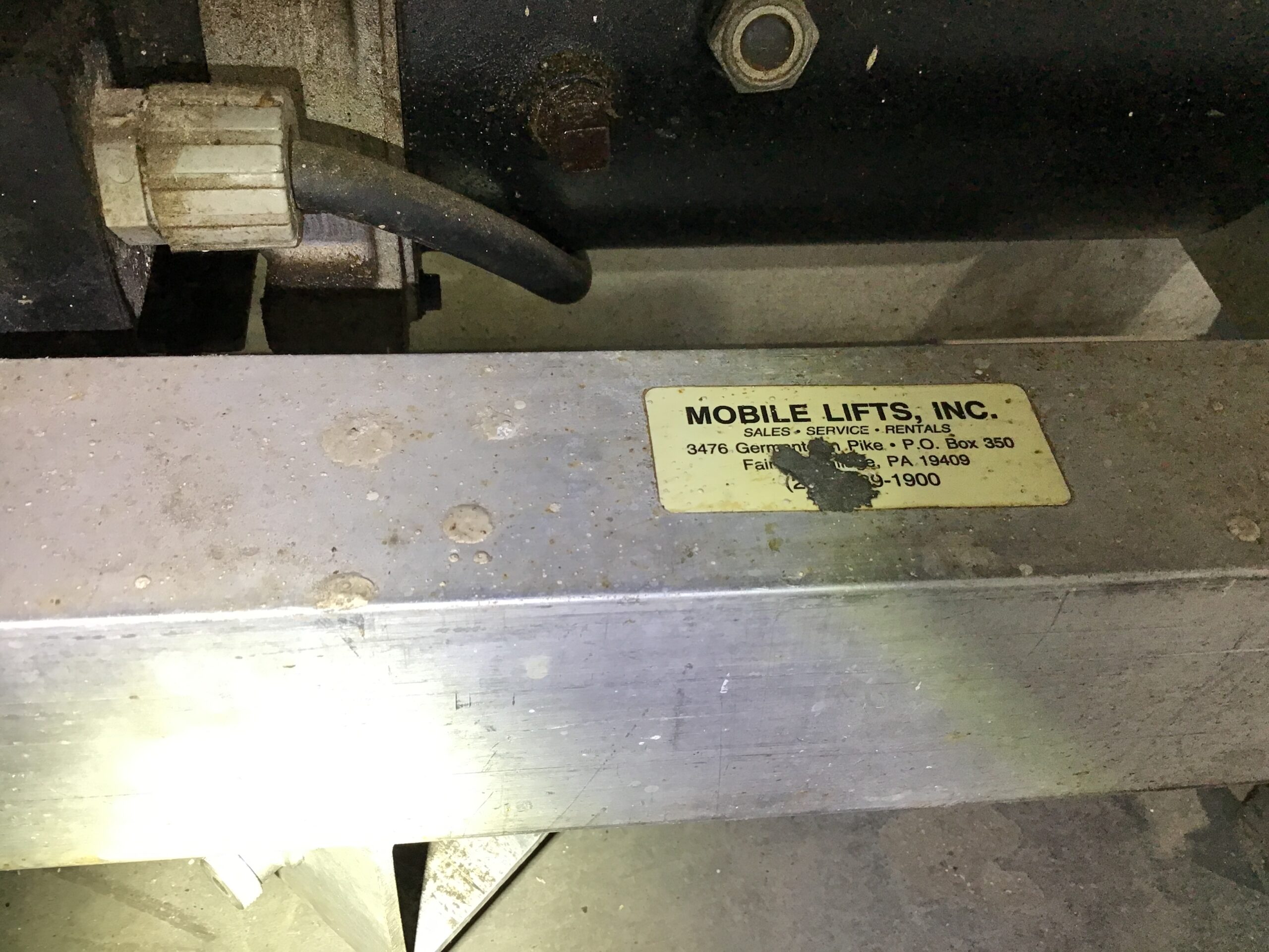 Genie Industries PLC-24 Superlift Material Lift 300 lbs 115V 60Hz - Image 11