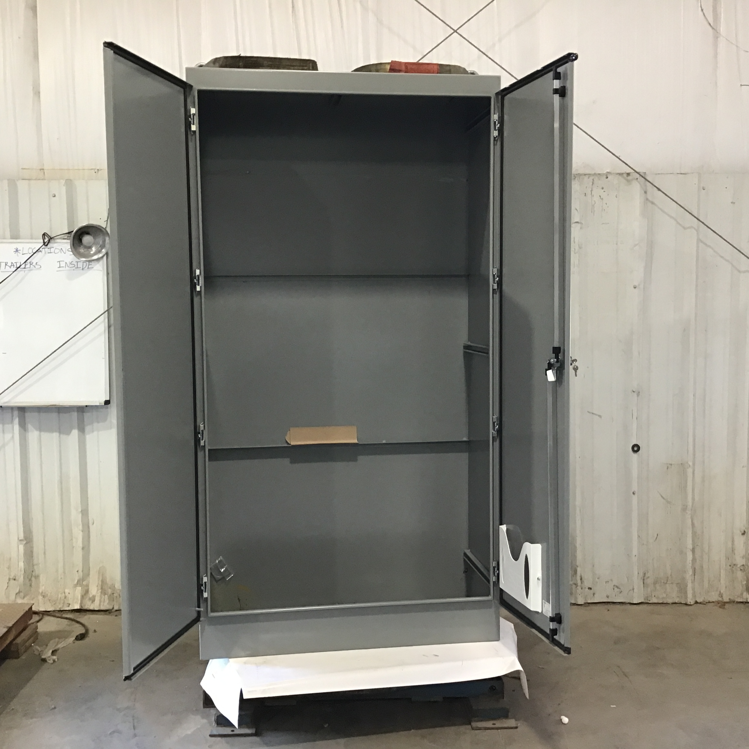 Saginaw Control & Engineering SCE-904820FSD Heavy Duty Industrial Control Panel Enclosure - Image 6